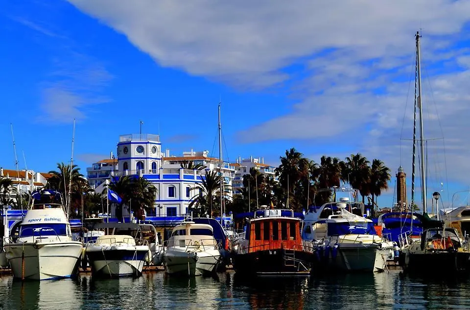 Apartamento Puerto Deportivo Apartment Estepona
